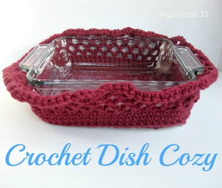 Crochet Casserole Cozy Just in Time for Thanksgiving & the Holidays