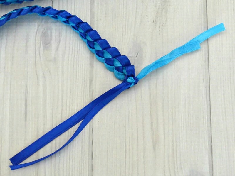 How to Make a Ribbon Lei Tutorial for Graduation in 30 Minutes