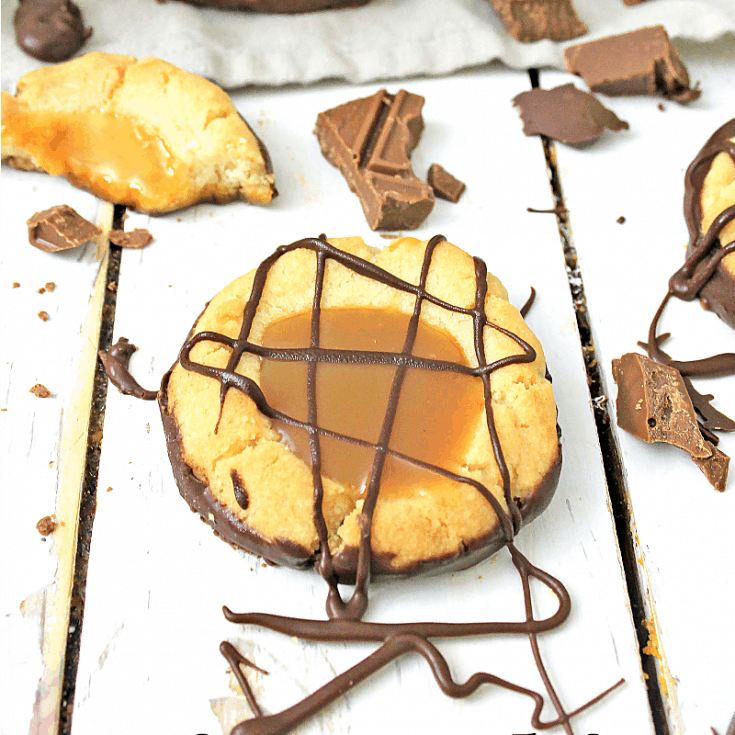 Cookie with caramel and chocolate drizzled