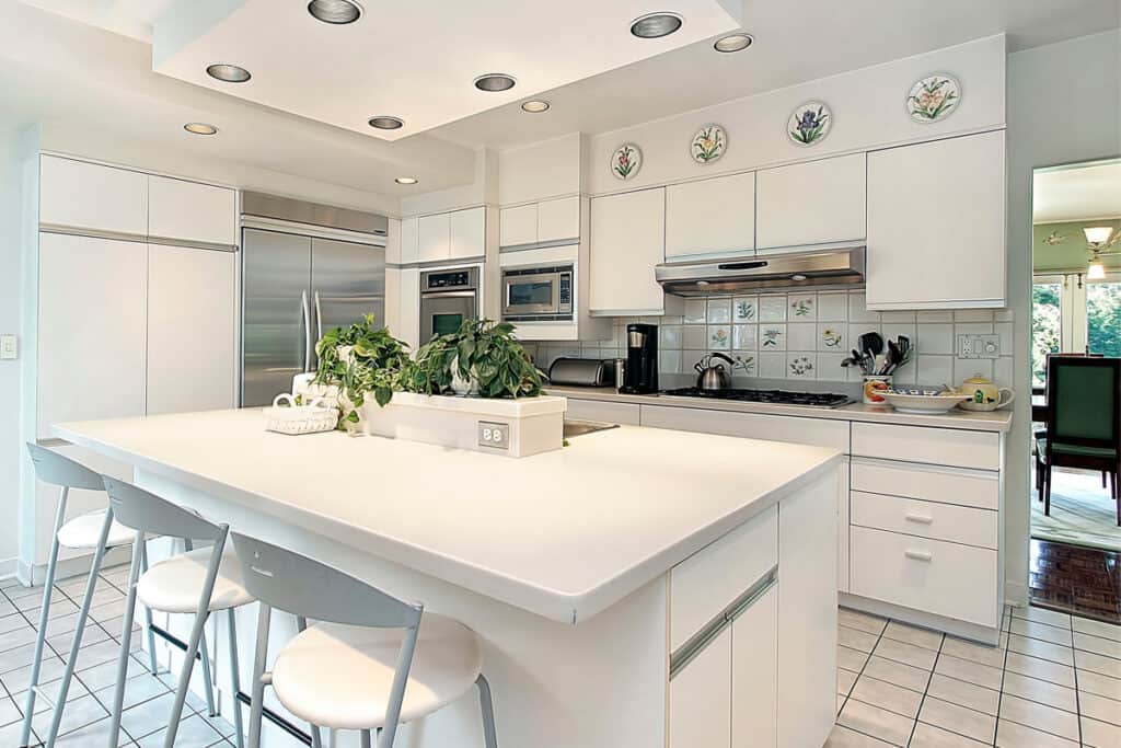 modern neat white kitchen.